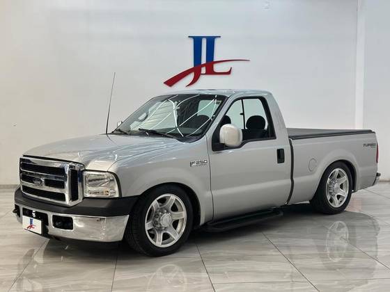 FORD F-250 3.9 TROPIVAN DIESEL 4P MANUAL FORD F-250 3.9 TROPIVAN DIESEL 4P MANUAL